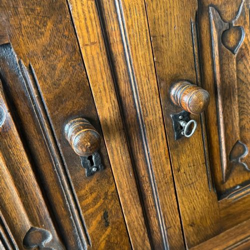ANTIQUE 20TH CENTURY GOOD QUALITY SIDEBOARD IN OAK - ADDITIONAL PHOTO 12