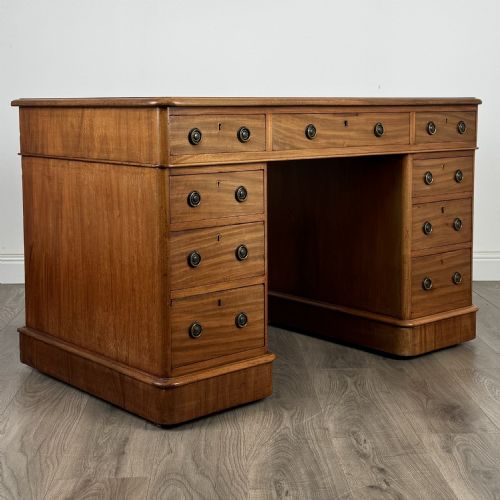 ANTIQUE 19TH CENTURY PEDESTAL DESK OF FINE QUALITY IN MAHOGANY - ADDITIONAL PHOTO 7