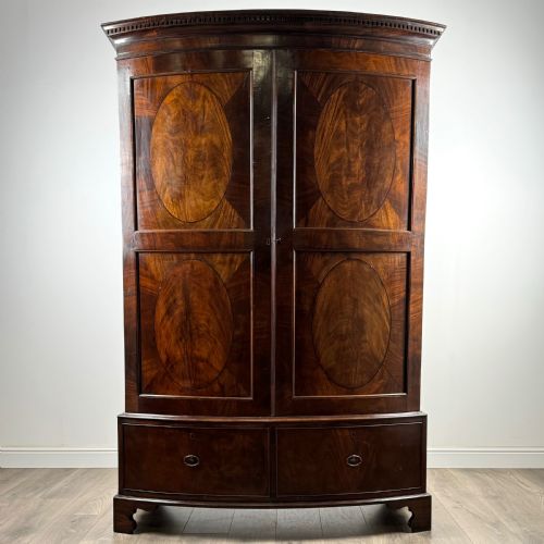 antique 18th century bow fronted wardrobe in mahogany - CATEGORY: ANTIQUE CUPBOARDS - DATED GEORGIAN