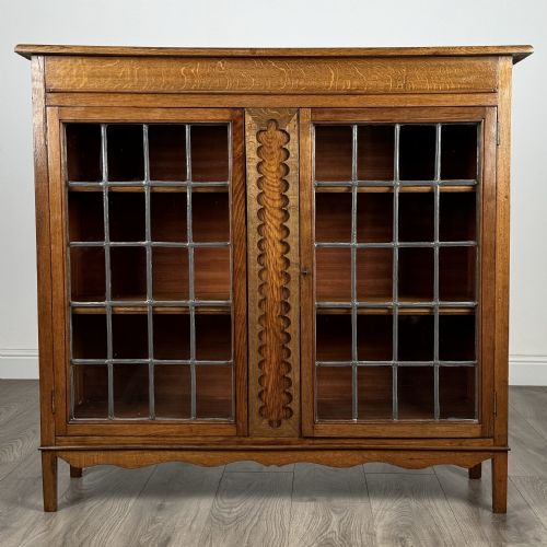 antique 20th century display cabinet in oak - CATEGORY: ANTIQUE BOOKCASES - DATED EDWARDIAN