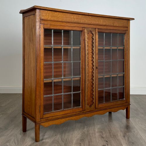 ANTIQUE 20TH CENTURY DISPLAY CABINET IN OAK - ADDITIONAL PHOTO 8