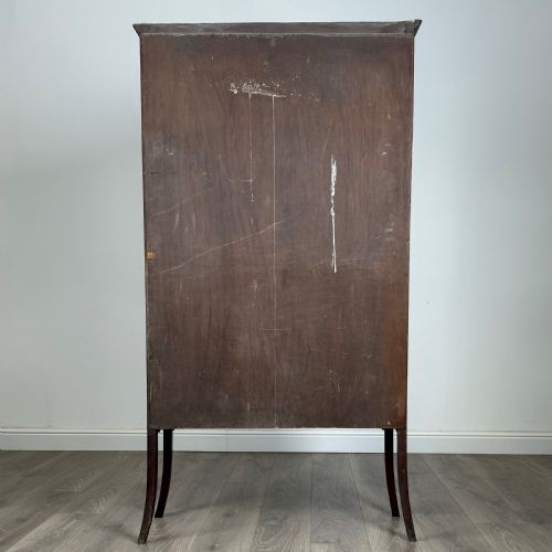 ANTIQUE 20TH CENTURY INLAID DISPLAY CABINET IN MAHOGANY - ADDITIONAL PHOTO 5