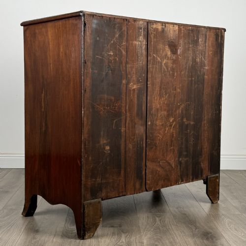 ANTIQUE 18TH CENTURY CHEST OF DRAWERS IN MAHOGANY - ADDITIONAL PHOTO 3