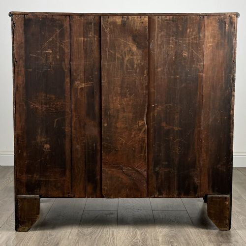 ANTIQUE 18TH CENTURY CHEST OF DRAWERS IN MAHOGANY - ADDITIONAL PHOTO 4