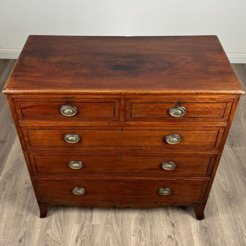 ANTIQUE 18TH CENTURY CHEST OF DRAWERS IN MAHOGANY - ADDITIONAL PHOTO 8