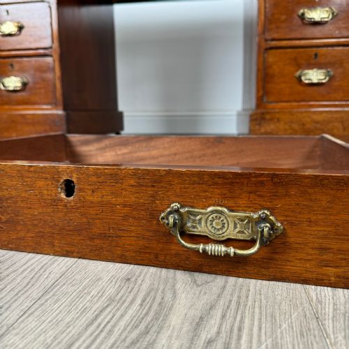 ANTIQUE 19TH CENTURY PEDESTAL DESK IN OAK - ADDITIONAL PHOTO 10