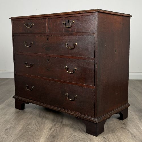 ANTIQUE 18TH CENTURY OAK CHEST OF DRAWERS - ADDITIONAL PHOTO 1
