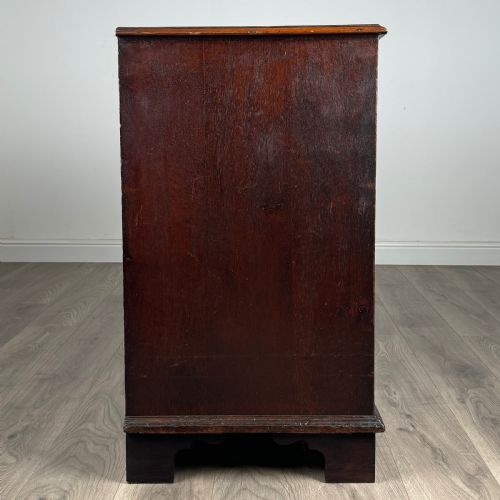 ANTIQUE 18TH CENTURY OAK CHEST OF DRAWERS - ADDITIONAL PHOTO 6
