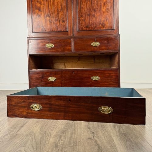 ANTIQUE 18TH CENTURY FINE QUALITY LINEN PRESS CUPBOARD - ADDITIONAL PHOTO 10