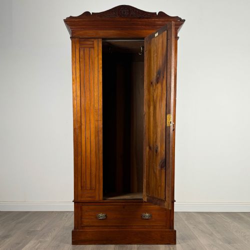 ANTIQUE 20TH CENTURY WARDROBE IN SATIN WOOD - ADDITIONAL PHOTO 1