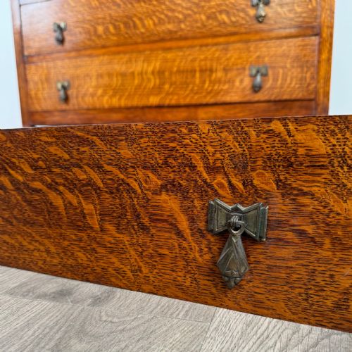 ANTIQUE 20TH CENTURY CHEST OF DRAWERS IN OAK - ADDITIONAL PHOTO 10