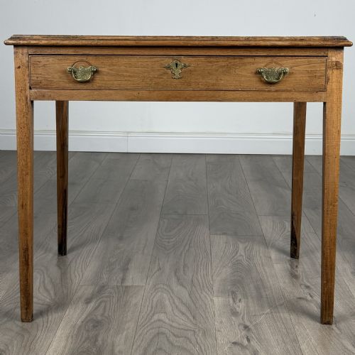 antique 18th century side table in oak - CATEGORY: ANTIQUE TABLES - DATED GEORGIAN