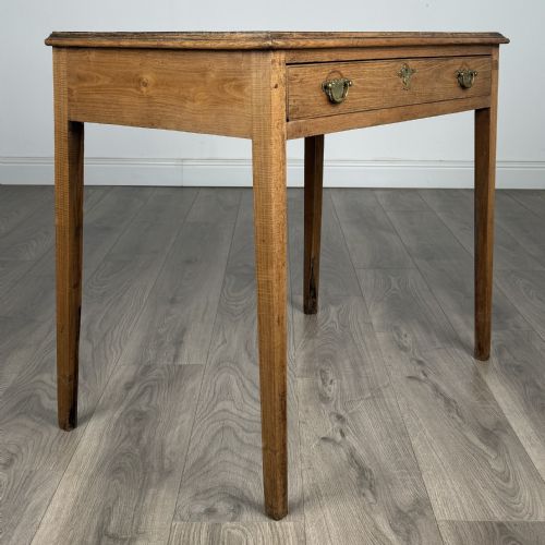 ANTIQUE 18TH CENTURY SIDE TABLE IN OAK - ADDITIONAL PHOTO 7