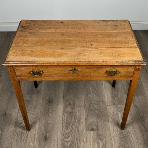 ANTIQUE 18TH CENTURY SIDE TABLE IN OAK - ADDITIONAL PHOTO 8