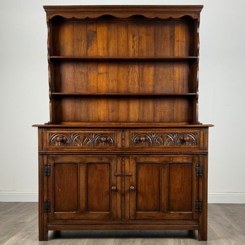 antique 20th century dresser in oak - CATEGORY: ANTIQUE DRESSERS - DATED EDWARDIAN