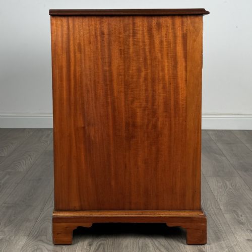 ANTIQUE 19TH CENTURY CHEST OF DRAWERS IN MAHOGANY - ADDITIONAL PHOTO 6