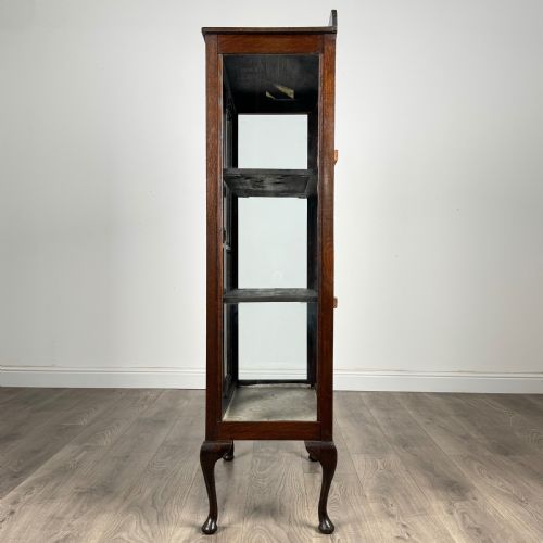 ANTIQUE 20TH CENTURY DISPLAY CABINET IN OAK - ADDITIONAL PHOTO 3