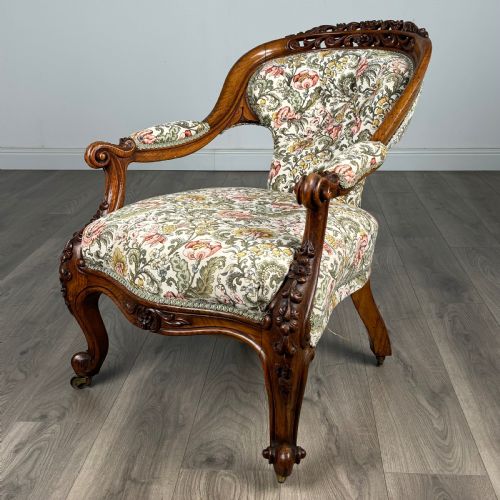 antique 19th century fine quality carved oak armchair - CATEGORY: ANTIQUE CHAIRS - DATED 19TH CENTURY