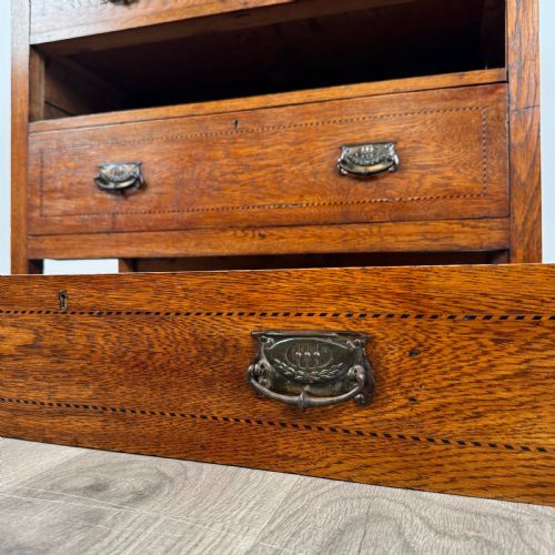 ANTIQUE 20TH CENTURY INLAID CHEST OF DRAWERS IN OAK - ADDITIONAL PHOTO 10