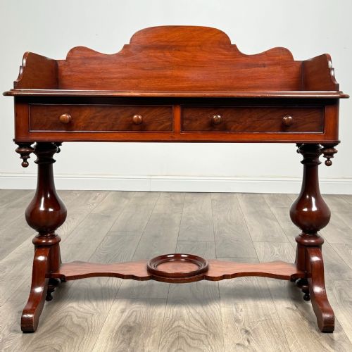 antique 19th century washstand in mahogany - CATEGORY: ANTIQUE FURNITURE - DATED GEORGIAN