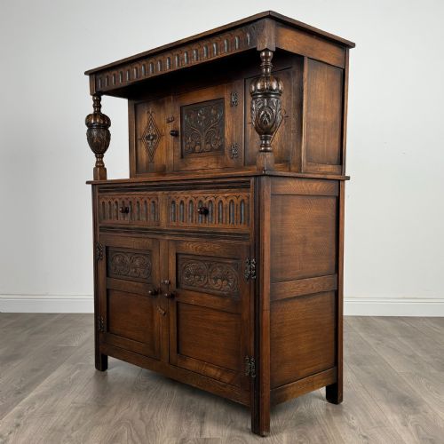 ANTIQUE 20TH CENTURY COURT CUPBOARD IN OAK - ADDITIONAL PHOTO 2