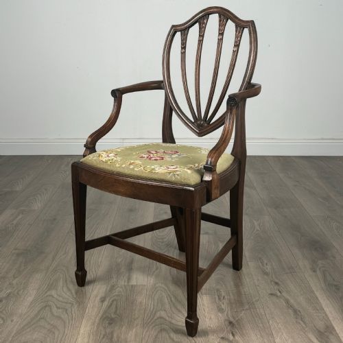 ANTIQUE 20TH CENTURY SET OF 6 SHIELD BACK DINING CHAIRS IN WALNUT - ADDITIONAL PHOTO 1