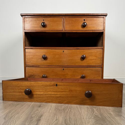 ANTIQUE 19TH CENTURY CHEST OF DRAWERS IN MAHOGANY - ADDITIONAL PHOTO 9