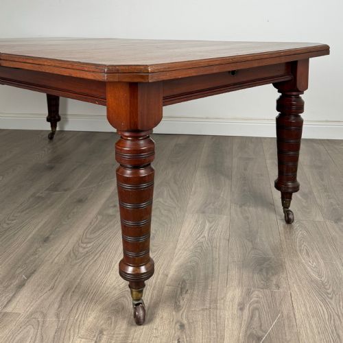 ANTIQUE 20TH CENTURY EXTENDING DINING TABLE IN MAHOGANY - ADDITIONAL PHOTO 6