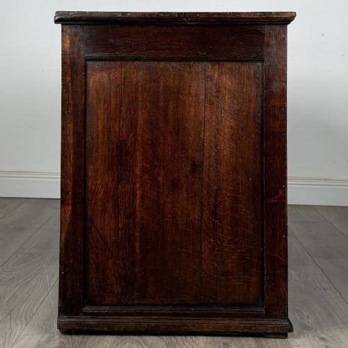 ANTIQUE SMALL 18TH CENTURY MULE CHEST IN OAK - ADDITIONAL PHOTO 3