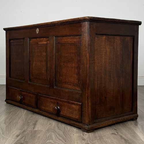 ANTIQUE SMALL 18TH CENTURY MULE CHEST IN OAK - ADDITIONAL PHOTO 6