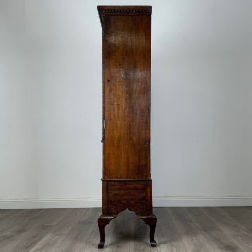 ANTIQUE 18TH CENTURY CUPBOARD IN OAK - ADDITIONAL PHOTO 3