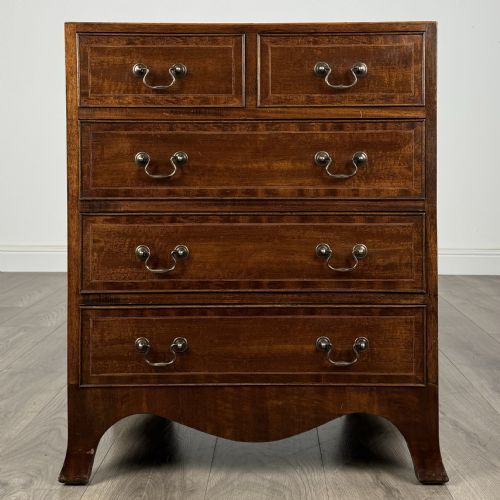 antique small 20th century chest of drawers in mahogany - CATEGORY: ANTIQUE CHEST OF DRAWERS - DATED EDWARDIAN