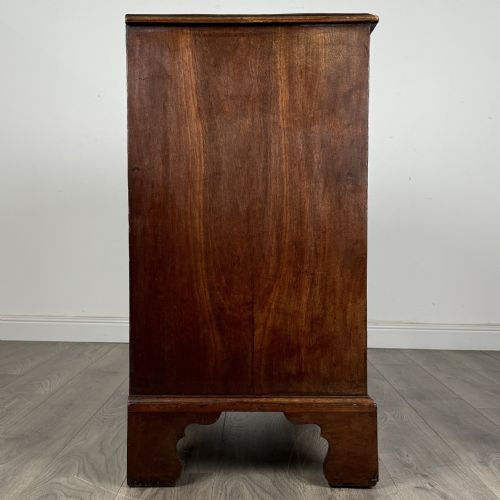 ANTIQUE 18TH CENTURY CHEST OF DRAWERS IN MAHOGANY - ADDITIONAL PHOTO 6