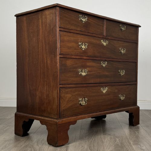 ANTIQUE 18TH CENTURY CHEST OF DRAWERS IN MAHOGANY - ADDITIONAL PHOTO 7