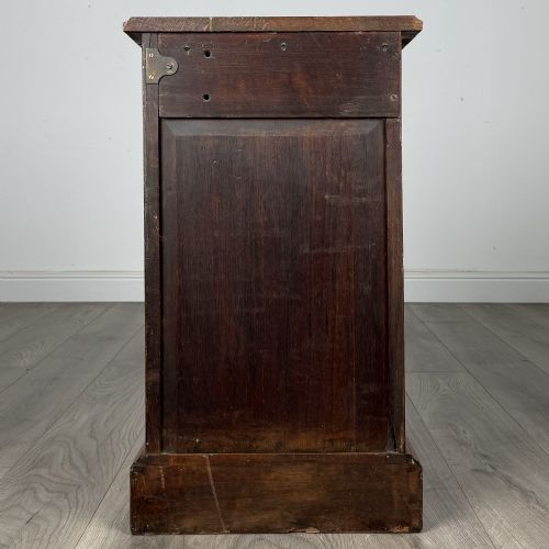 ANTIQUE 20TH CENTURY PAIR OF BEDSIDE CABINETS IN WALNUT - ADDITIONAL PHOTO 3