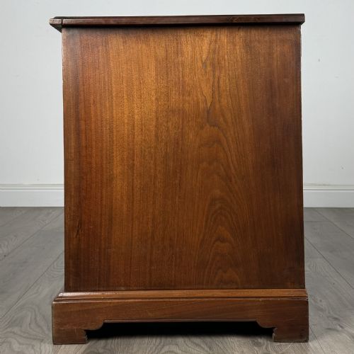 ANTIQUE 20TH CENTURY PAIR OF BEDSIDE CABINETS IN WALNUT - ADDITIONAL PHOTO 5