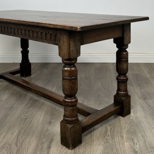 ANTIQUE 20TH CENTURY GOOD QUALITY DINING TABLE IN OAK - ADDITIONAL PHOTO 3