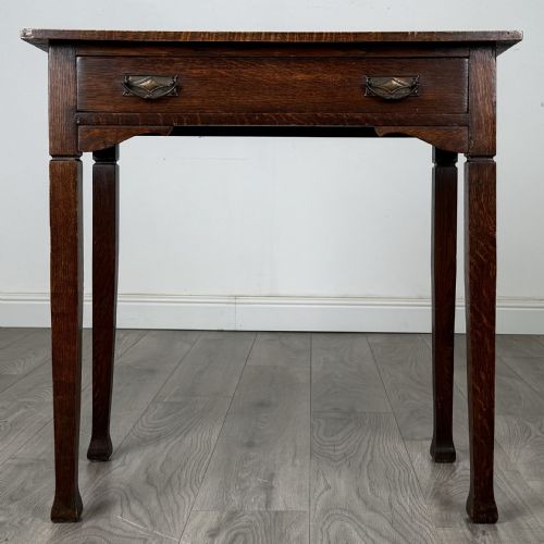 antique 20th century side table in oak - CATEGORY: ANTIQUE TABLES - DATED EDWARDIAN
