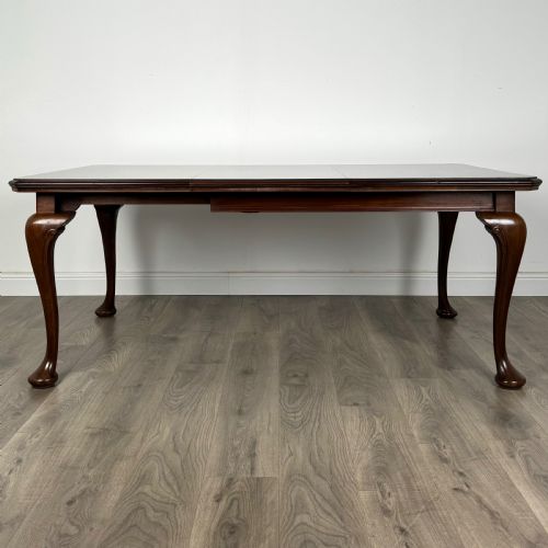 ANTIQUE 20TH CENTURY QUEEN ANNE STYLE DINING TABLE - ADDITIONAL PHOTO 2