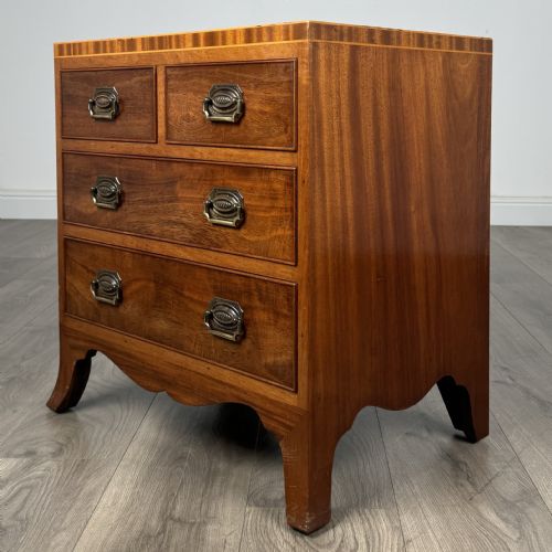 ANTIQUE SMALL 20TH CENTURY CHEST OF DRAWERS IN MAHOGANY - ADDITIONAL PHOTO 3