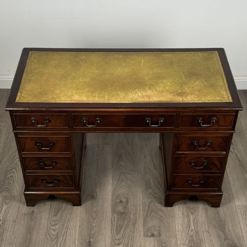 ANTIQUE 20TH CENTURY PEDESTAL DESK IN MAHOGANY - ADDITIONAL PHOTO 8