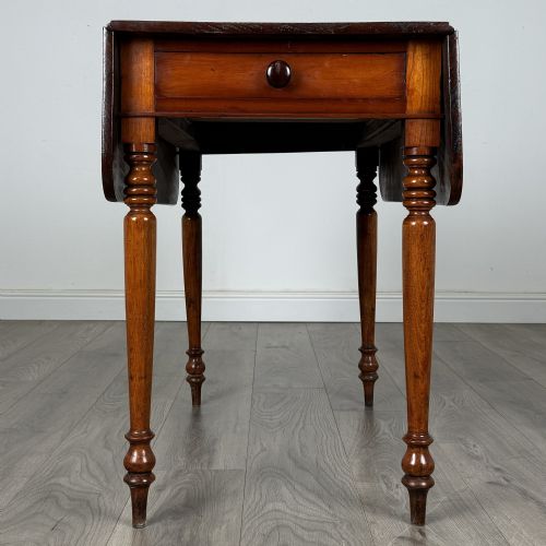 ANTIQUE 19TH CENTURY PEMBROKE TABLE IN MAHOGANY - ADDITIONAL PHOTO 1