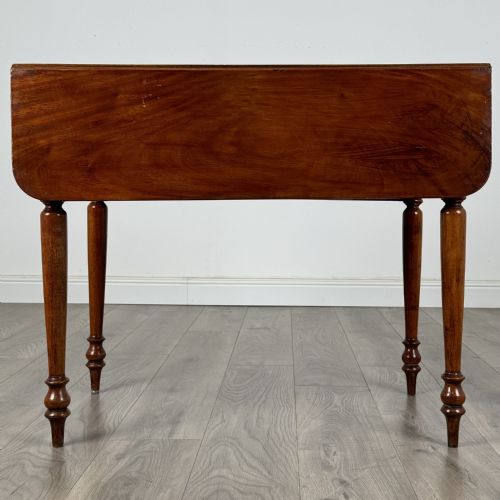 ANTIQUE 19TH CENTURY PEMBROKE TABLE IN MAHOGANY - ADDITIONAL PHOTO 3