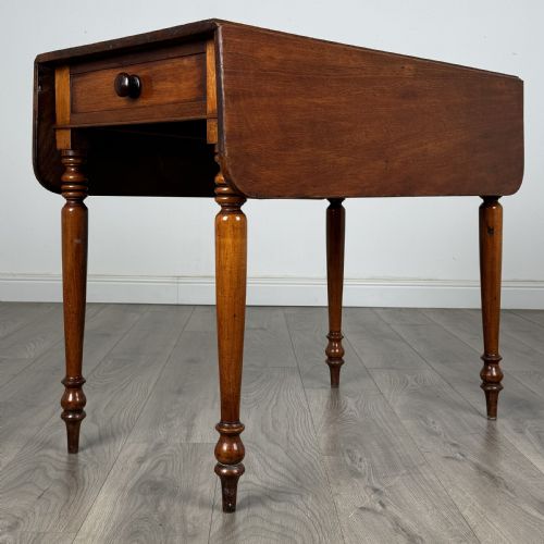 ANTIQUE 19TH CENTURY PEMBROKE TABLE IN MAHOGANY - ADDITIONAL PHOTO 6