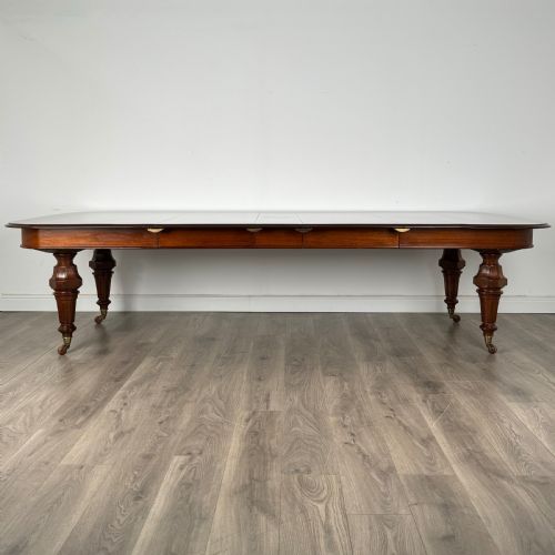 ANTIQUE LARGE 19TH CENTURY DINING TABLE OF FINEST QUALITY - ADDITIONAL PHOTO 1
