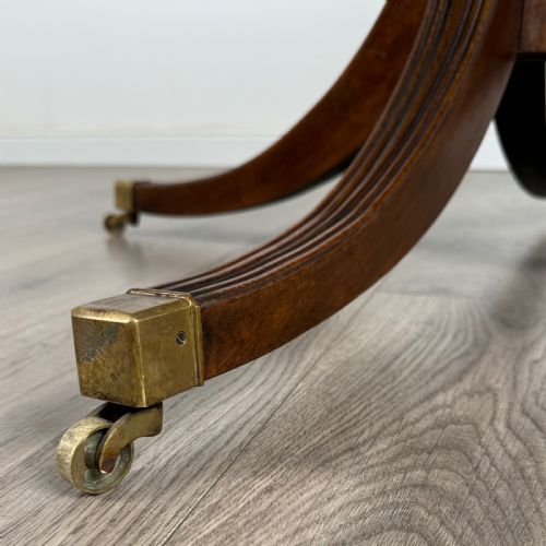 ANTIQUE 18TH CENTURY PLUM PUDDING MAHOGANY TILT TOP TABLE - ADDITIONAL PHOTO 3