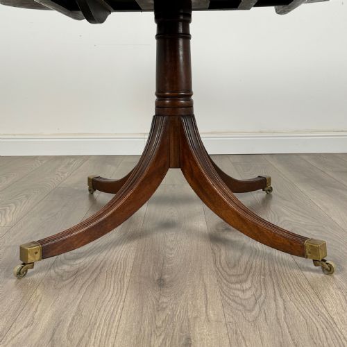 ANTIQUE 18TH CENTURY PLUM PUDDING MAHOGANY TILT TOP TABLE - ADDITIONAL PHOTO 4