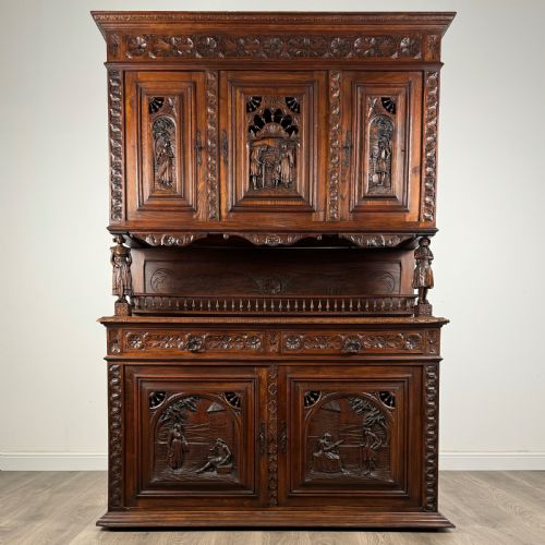 antique 19th century french breton sideboard in chestnut - CATEGORY: ANTIQUE CUPBOARDS - DATED VICTORIAN