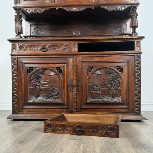ANTIQUE 19TH CENTURY FRENCH BRETON SIDEBOARD IN CHESTNUT - ADDITIONAL PHOTO 10