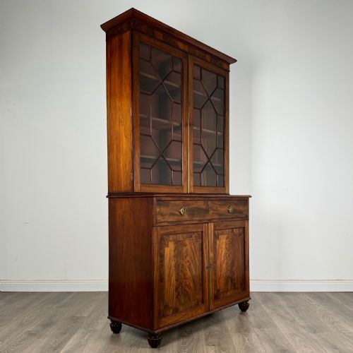 ANTIQUE 19TH CENTURY BOOKCASE ON CUPBOARD IN MAHOGANY - ADDITIONAL PHOTO 8